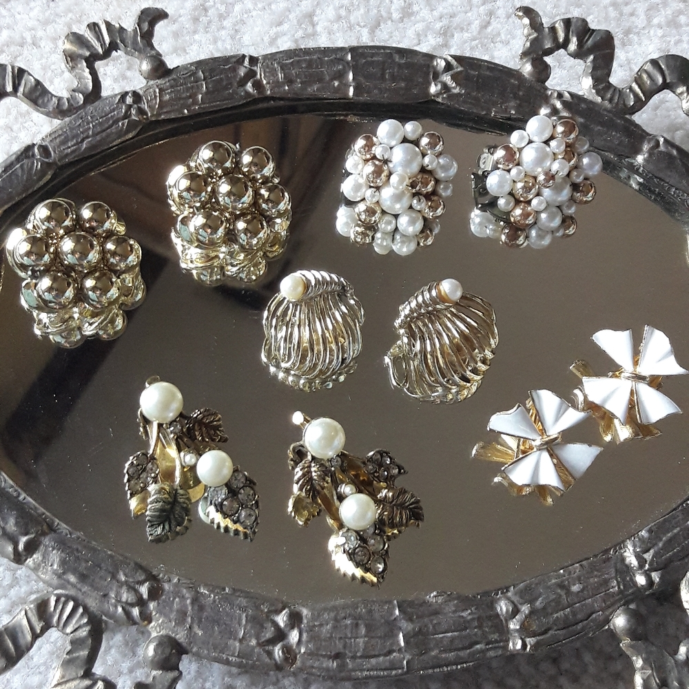 VINTAGE COSTUME JEWELRY EARRING BUNDLE! JAPAN!